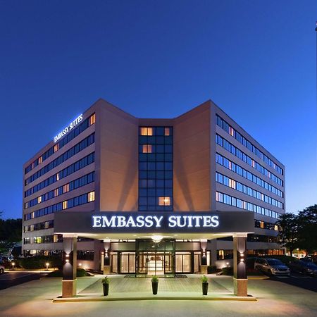 Embassy Suites Tysons Corner Exterior foto