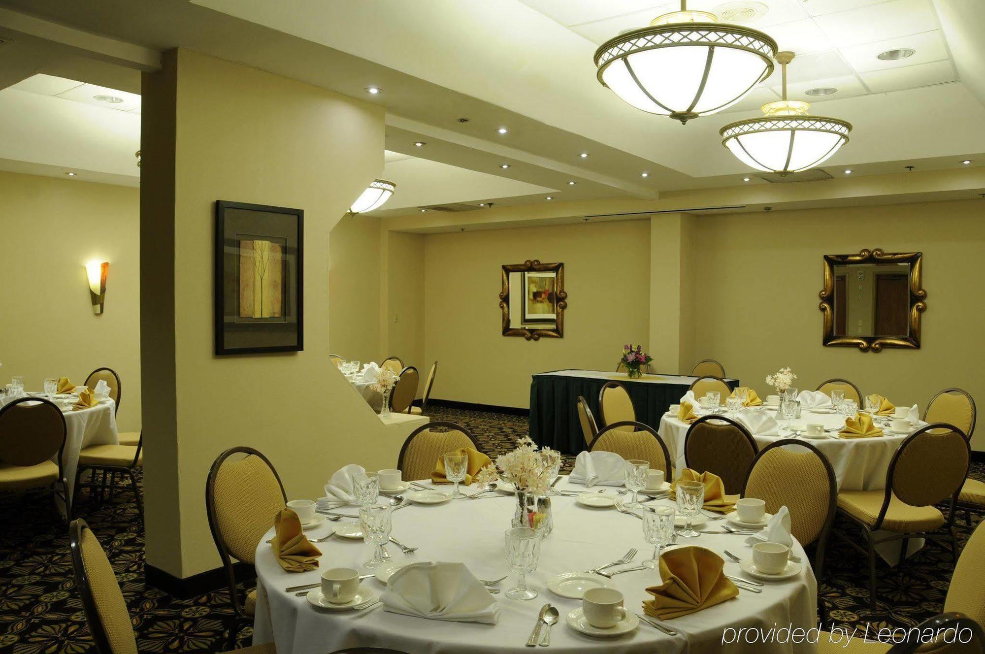 Embassy Suites Tysons Corner Restaurante foto