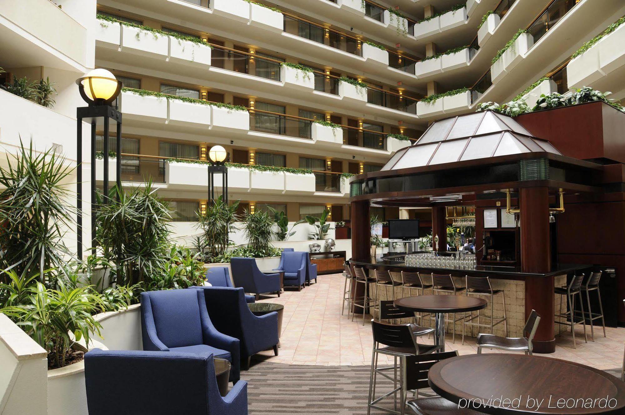 Embassy Suites Tysons Corner Restaurante foto